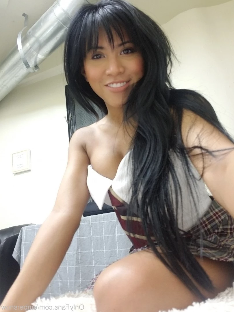 Ember Snow [ embersnow ] Onlyfans leaked photo 349290 on Hotleaks.tv
