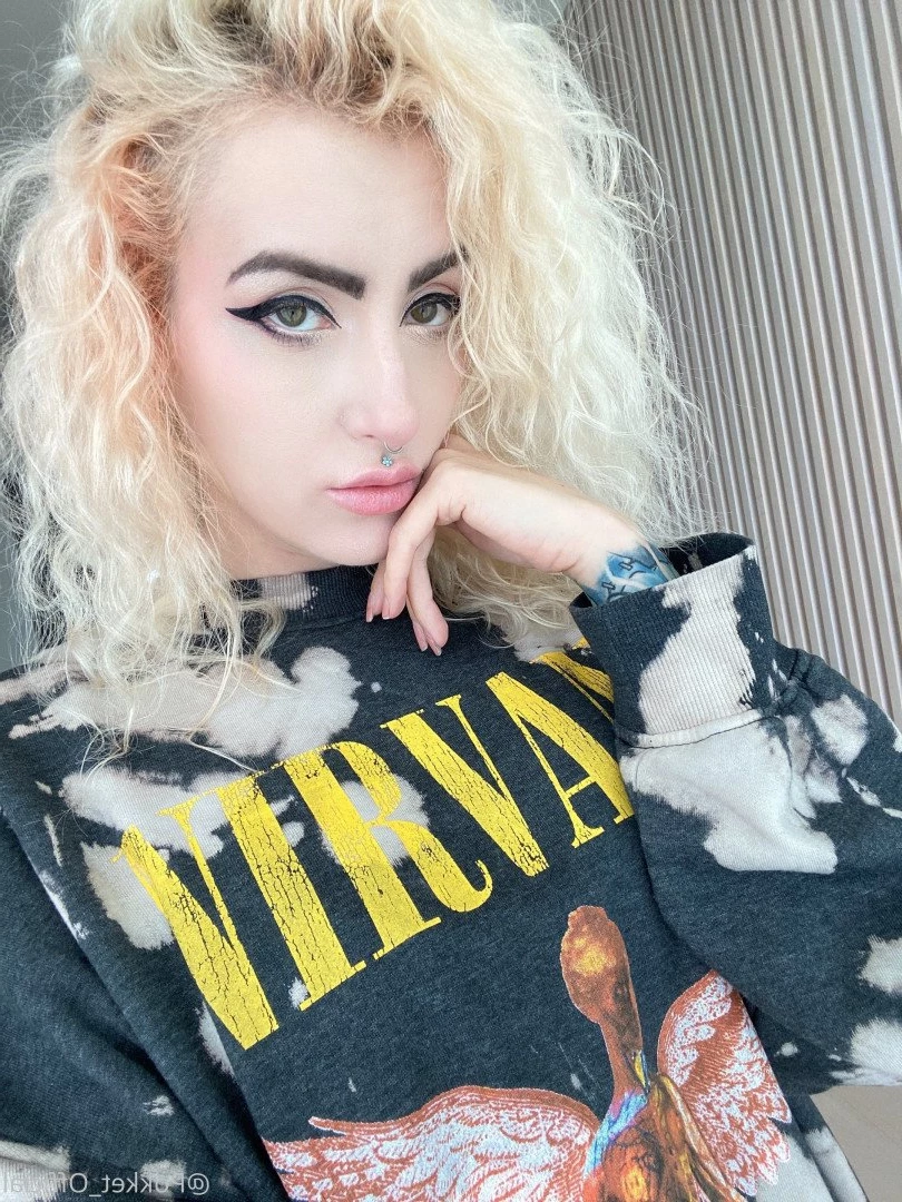 Hillary [ pokket_official ] Onlyfans leaked photo 2794988 on Hotleaks.tv