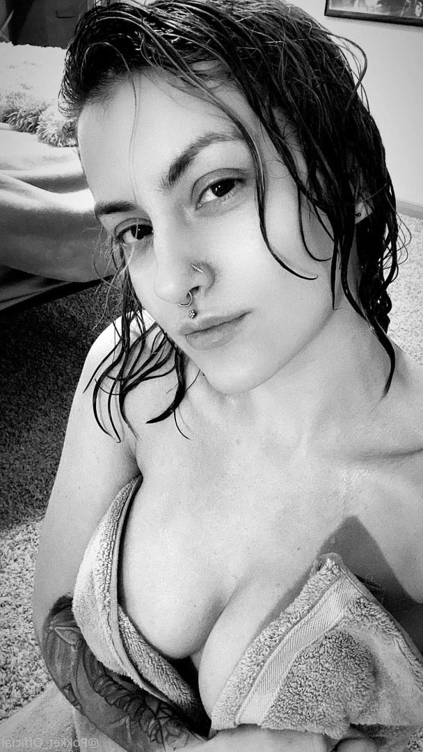 Hillary [ pokket_official ] Onlyfans leaked photo 6259939 on Hotleaks.tv