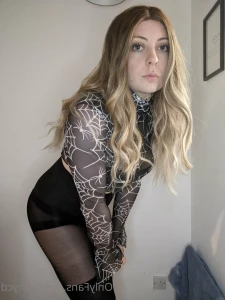 2845883