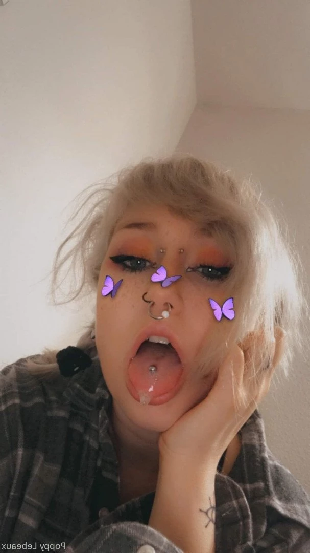 𝕻𝖔𝖕𝖕𝖞 🎀 𝕷𝖊𝖇𝖊𝖆𝖚𝖝 [ poppylebeaux ] Onlyfans leaked photo 2860945 on Hotleaks.tv