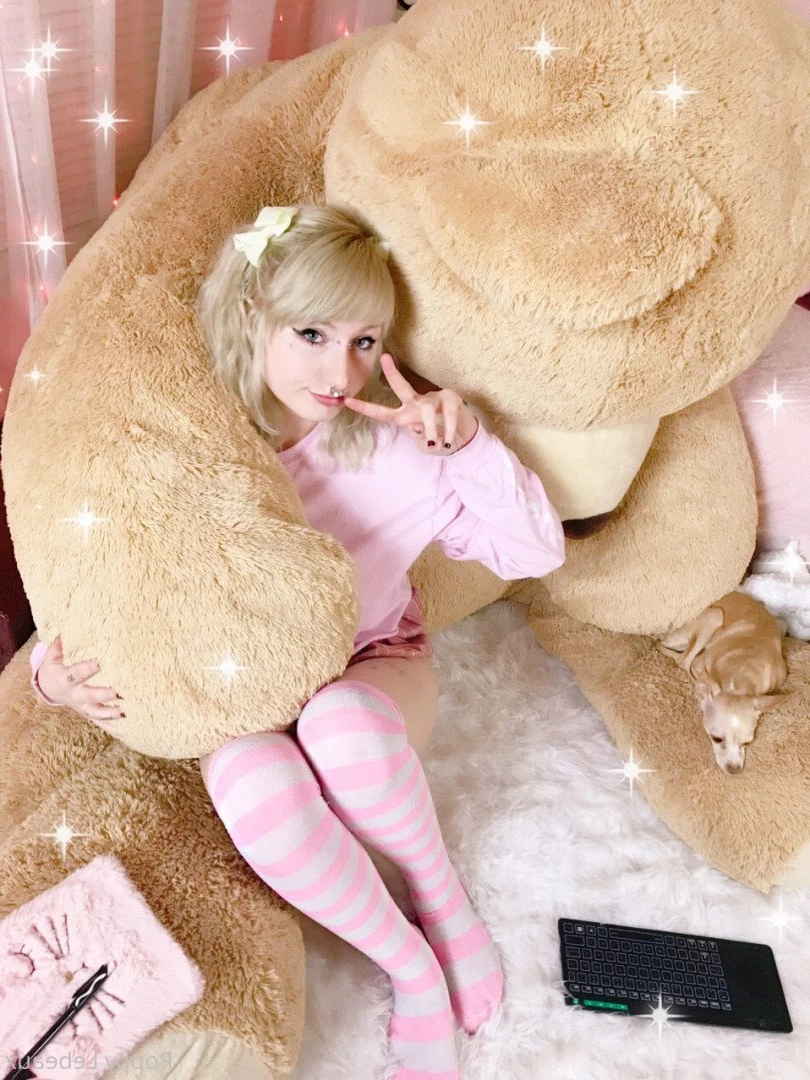 𝕻𝖔𝖕𝖕𝖞 🎀 𝕷𝖊𝖇𝖊𝖆𝖚𝖝 [ poppylebeaux ] Onlyfans leaked photo 2862645 on Hotleaks.tv