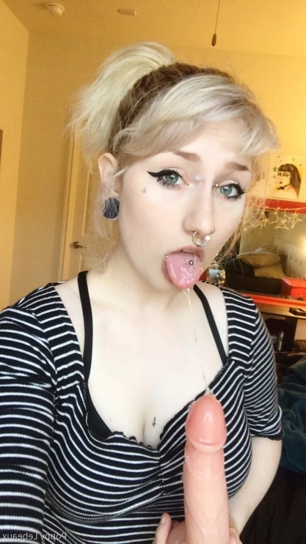 𝕻𝖔𝖕𝖕𝖞 🎀 𝕷𝖊𝖇𝖊𝖆𝖚𝖝 [ poppylebeaux ] Onlyfans leaked photo 2867648 on Hotleaks.tv