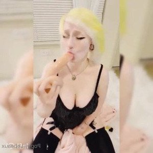 𝕻𝖔𝖕𝖕𝖞 🎀 𝕷𝖊𝖇𝖊𝖆𝖚𝖝 [ poppylebeaux ] Onlyfans leaked video 4530119 on Hotleaks.tv
