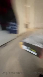 7774370