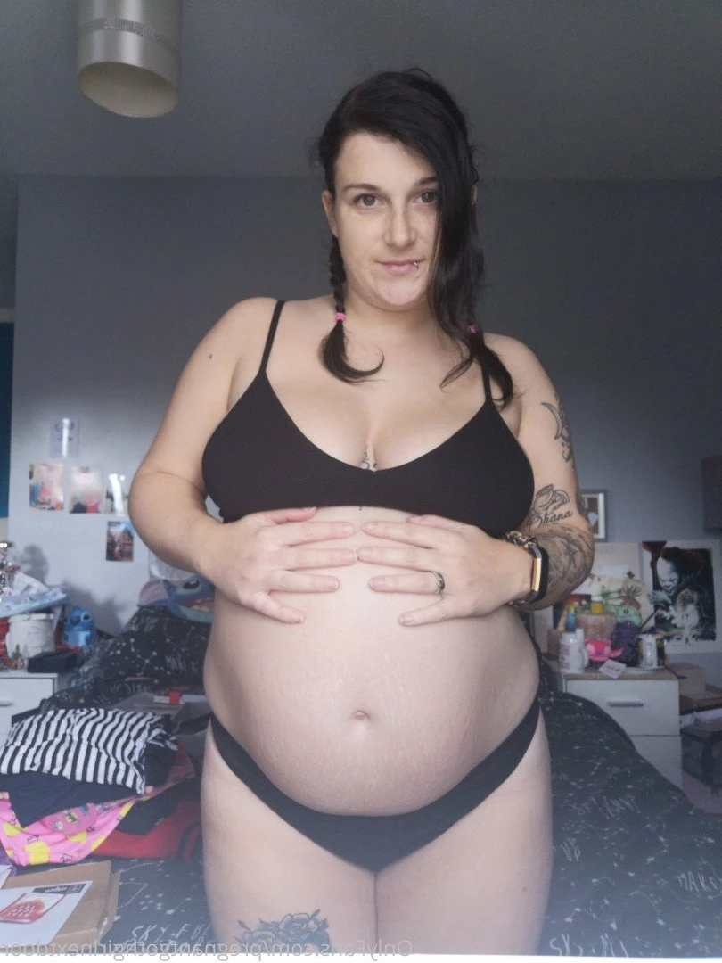 Pregnant Goth Mama [ pregnantgothmama ] Onlyfans leaked photo 2768289 on Hotleaks.tv