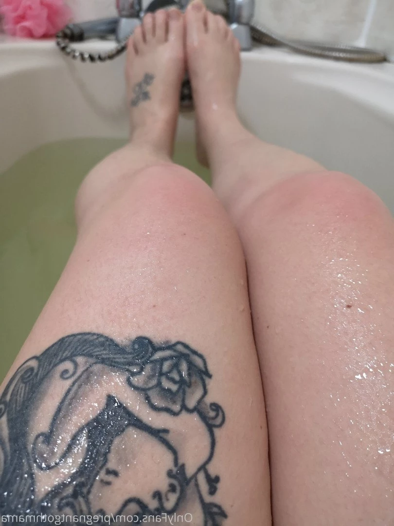 Pregnant Goth Mama [ pregnantgothmama ] Onlyfans leaked photo 2768384 on Hotleaks.tv