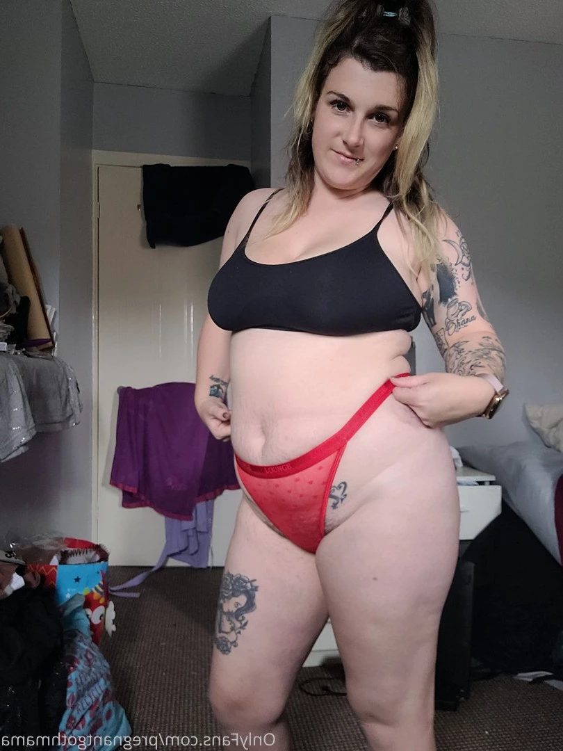 Pregnant Goth Mama [ pregnantgothmama ] Onlyfans leaked photo 2769559 on Hotleaks.tv