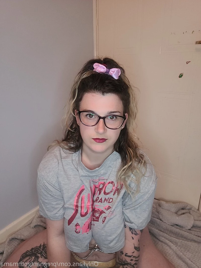 Pregnant Goth Mama [ pregnantgothmama ] Onlyfans leaked photo 2770540 on Hotleaks.tv