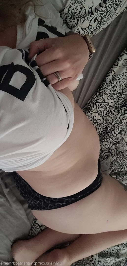 Pregnant Goth Mama [ pregnantgothmama ] Onlyfans leaked photo 2771174 on Hotleaks.tv