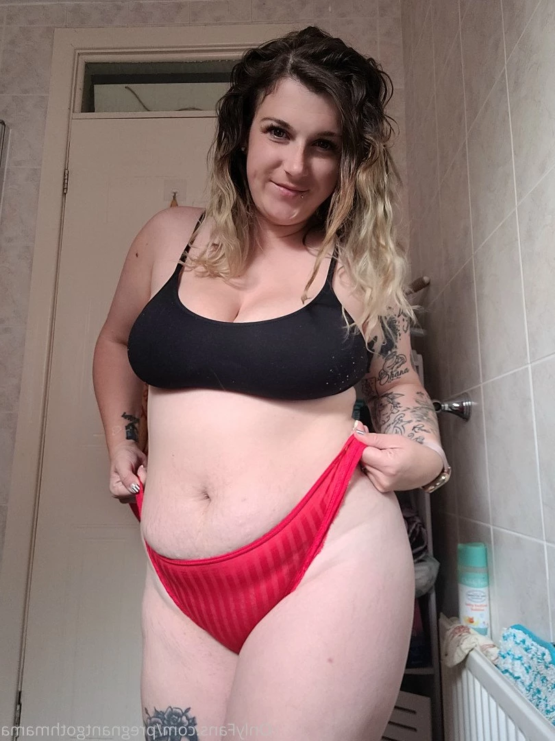 Pregnant Goth Mama [ pregnantgothmama ] Onlyfans leaked photo 2772753 on Hotleaks.tv