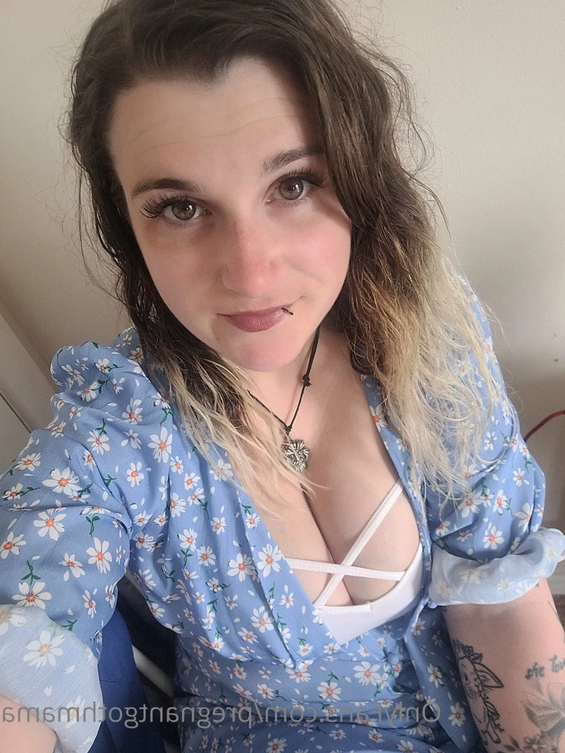 Pregnant Goth Mama [ pregnantgothmama ] Onlyfans leaked photo 2773273 on Hotleaks.tv
