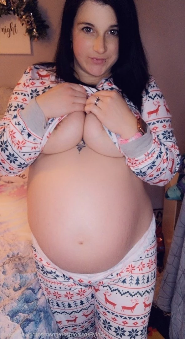 Pregnant Goth Mama [ pregnantgothmama ] Onlyfans leaked photo 2774059 on Hotleaks.tv