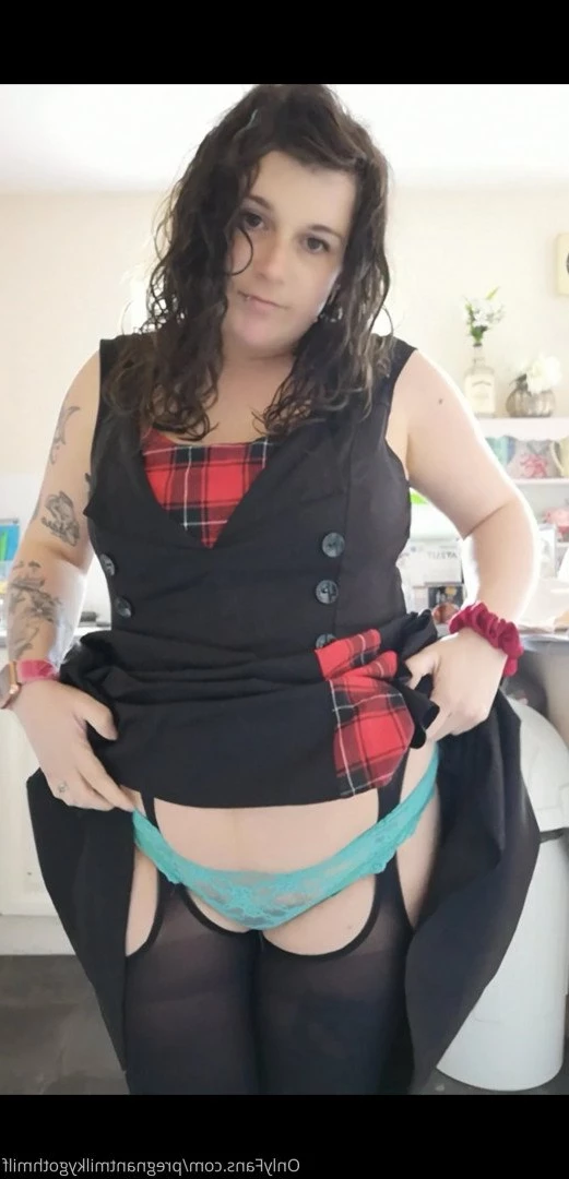 Pregnant Goth Mama [ pregnantgothmama ] Onlyfans leaked photo 2774702 on Hotleaks.tv