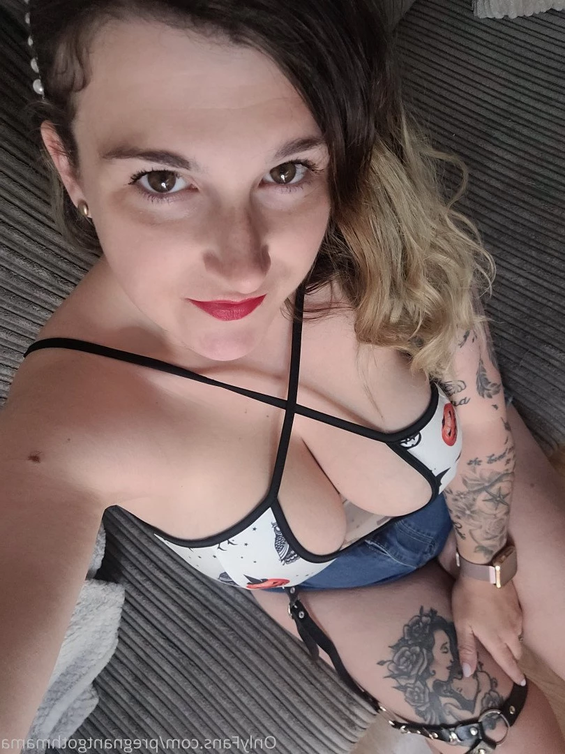 Pregnant Goth Mama [ pregnantgothmama ] Onlyfans leaked photo 2775022 on Hotleaks.tv