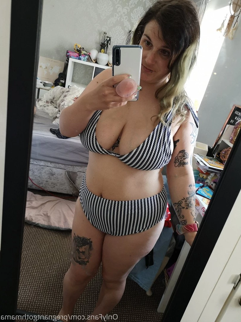 Pregnant Goth Mama [ pregnantgothmama ] Onlyfans leaked photo 2777600 on Hotleaks.tv