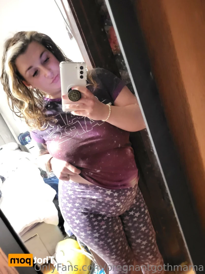 Pregnant Goth Mama [ pregnantgothmama ] Onlyfans leaked photo 11484302 on Hotleaks.tv