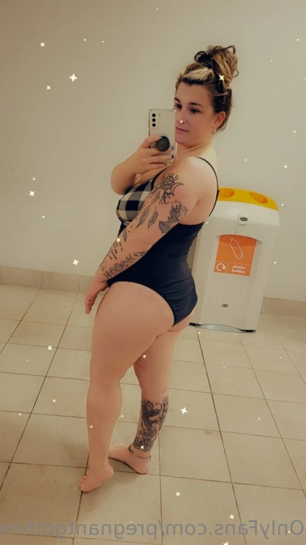 Pregnant Goth Mama [ pregnantgothmama ] Onlyfans leaked photo 12580585 on Hotleaks.tv