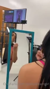 18289597