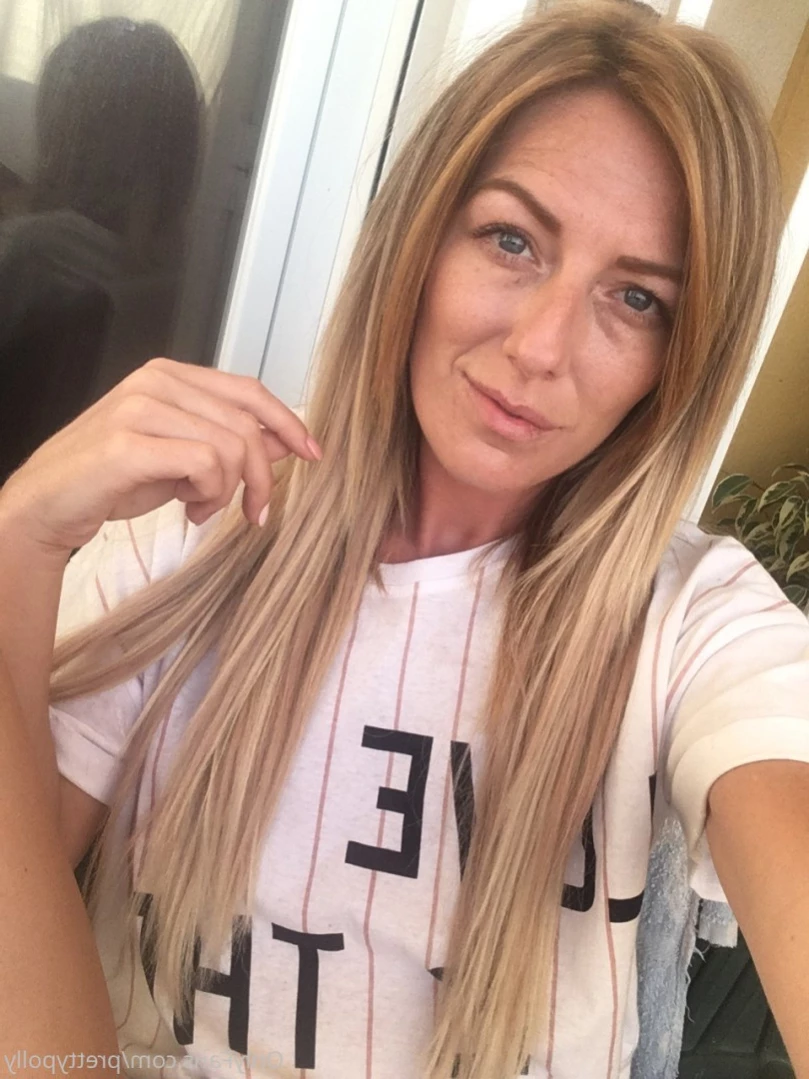 𝙋𝙊𝙇𝙇𝙔 𝙆𝙀𝙉𝘿𝘼𝙇𝙇 🍒 [ prettypolly ] Onlyfans leaked photo 12564729 on Hotleaks.tv