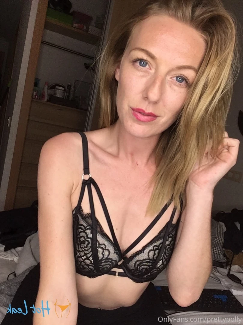 𝙋𝙊𝙇𝙇𝙔 𝙆𝙀𝙉𝘿𝘼𝙇𝙇 🍒 [ prettypolly ] Onlyfans leaked photo 12565711 on Hotleaks.tv