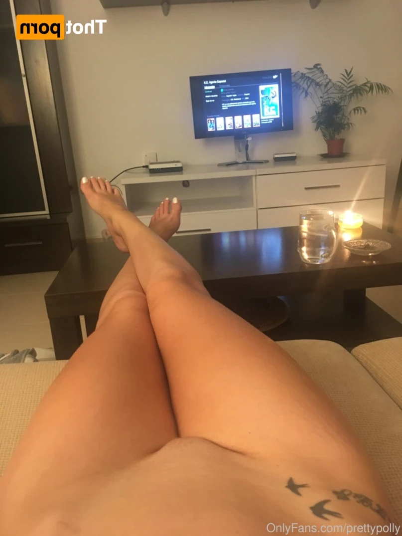 𝙋𝙊𝙇𝙇𝙔 𝙆𝙀𝙉𝘿𝘼𝙇𝙇 🍒 [ prettypolly ] Onlyfans leaked photo 12574192 on Hotleaks.tv