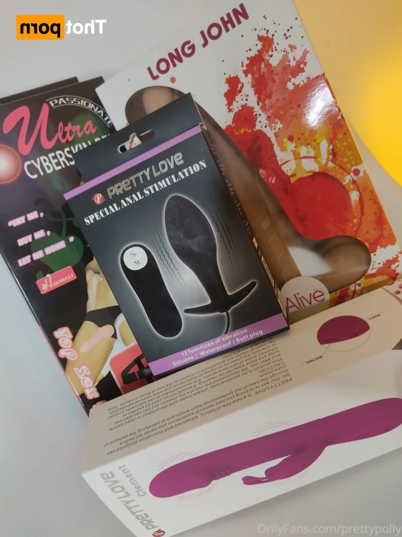 𝙋𝙊𝙇𝙇𝙔 𝙆𝙀𝙉𝘿𝘼𝙇𝙇 🍒 [ prettypolly ] Onlyfans leaked photo 12575022 on Hotleaks.tv