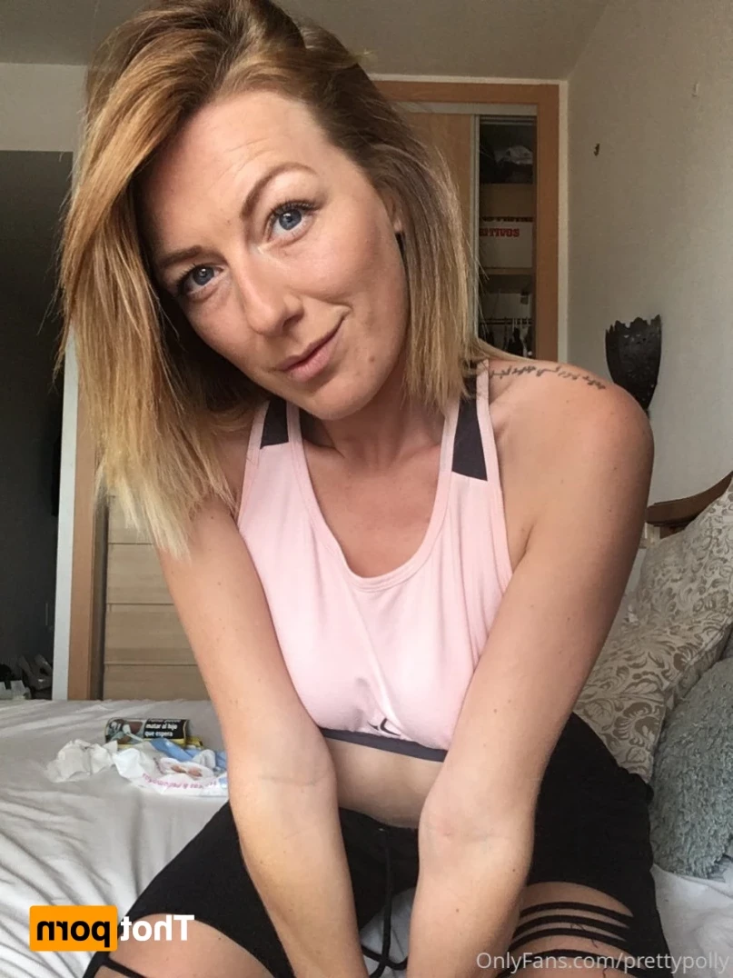 𝙋𝙊𝙇𝙇𝙔 𝙆𝙀𝙉𝘿𝘼𝙇𝙇 🍒 [ prettypolly ] Onlyfans leaked photo 12579134 on Hotleaks.tv