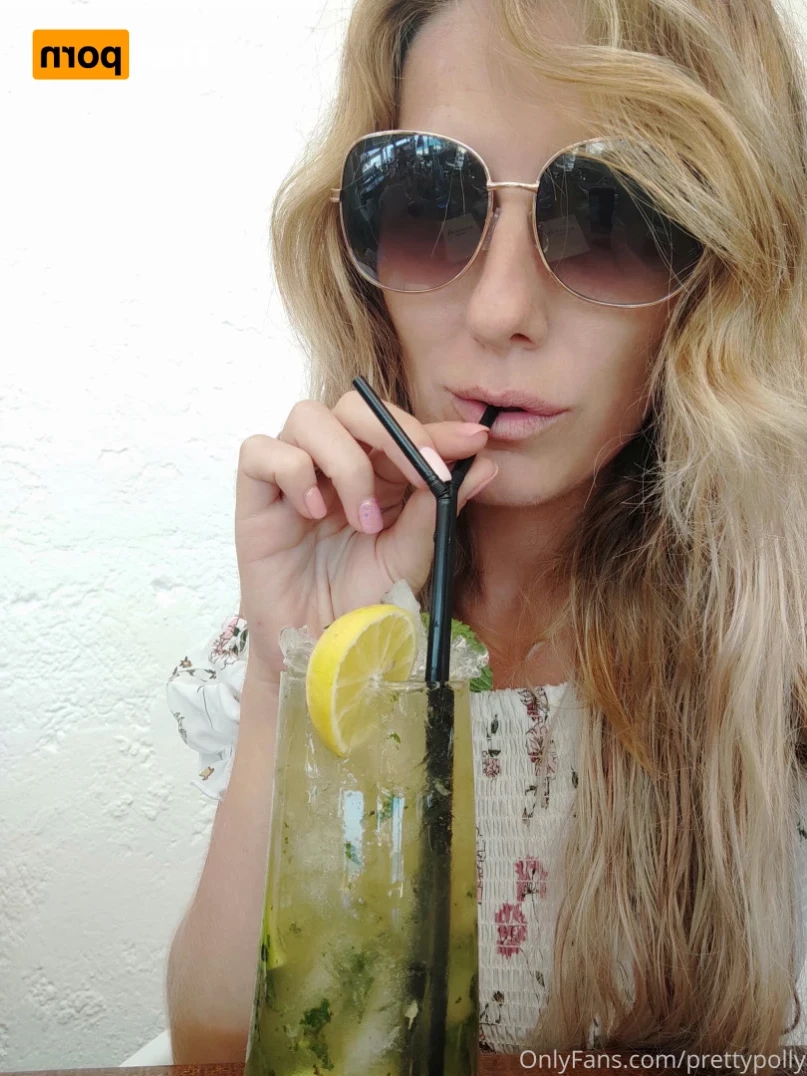 𝙋𝙊𝙇𝙇𝙔 𝙆𝙀𝙉𝘿𝘼𝙇𝙇 🍒 [ prettypolly ] Onlyfans leaked photo 13619004 on Hotleaks.tv