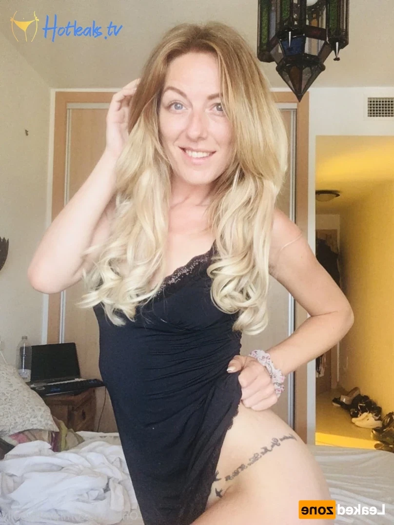 𝙋𝙊𝙇𝙇𝙔 𝙆𝙀𝙉𝘿𝘼𝙇𝙇 🍒 [ prettypolly ] Onlyfans leaked photo 14201330 on Hotleaks.tv