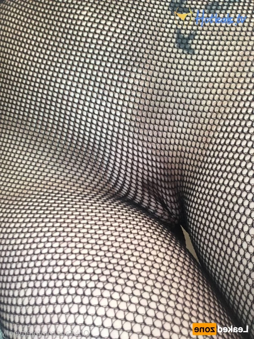 𝙋𝙊𝙇𝙇𝙔 𝙆𝙀𝙉𝘿𝘼𝙇𝙇 🍒 [ prettypolly ] Onlyfans leaked photo 14579130 on Hotleaks.tv