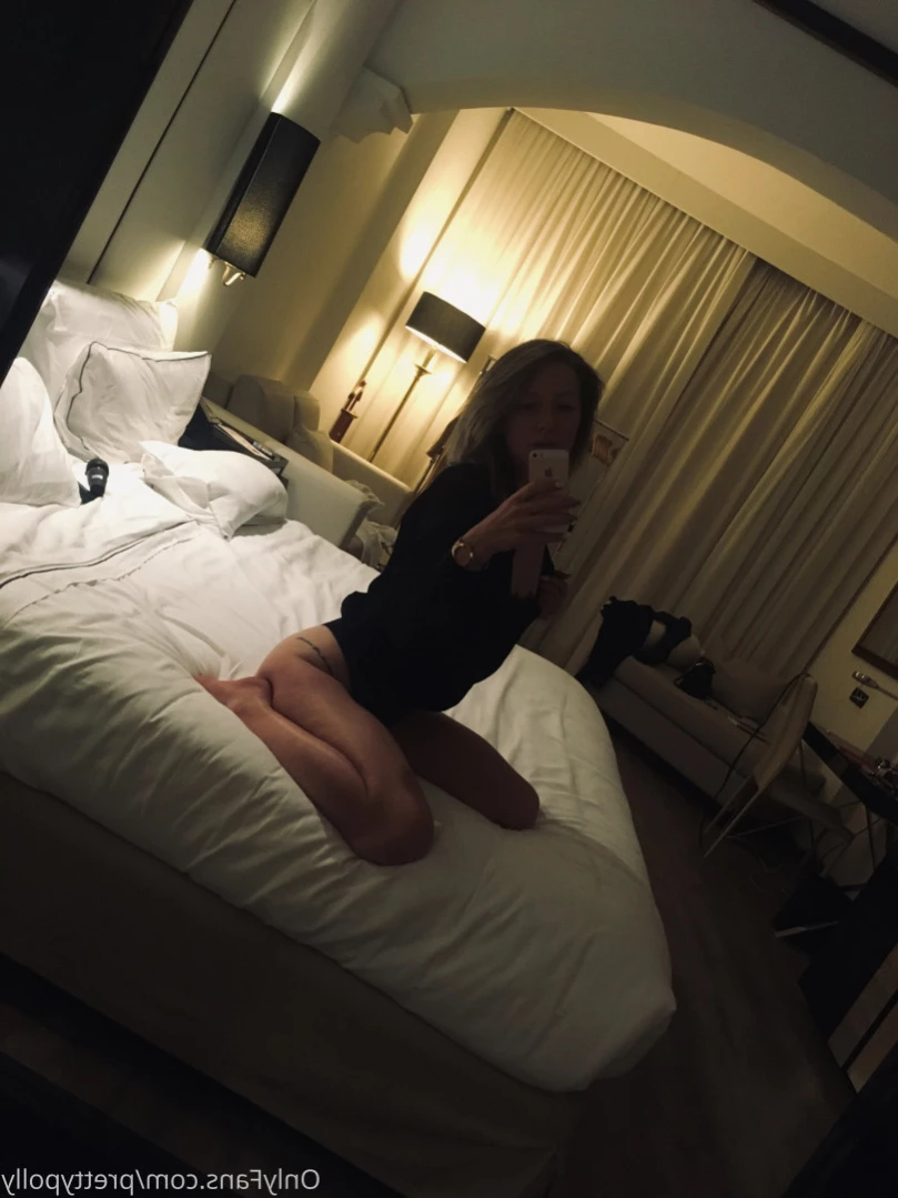 𝙋𝙊𝙇𝙇𝙔 𝙆𝙀𝙉𝘿𝘼𝙇𝙇 🍒 [ prettypolly ] Onlyfans leaked photo 15474282 on Hotleaks.tv