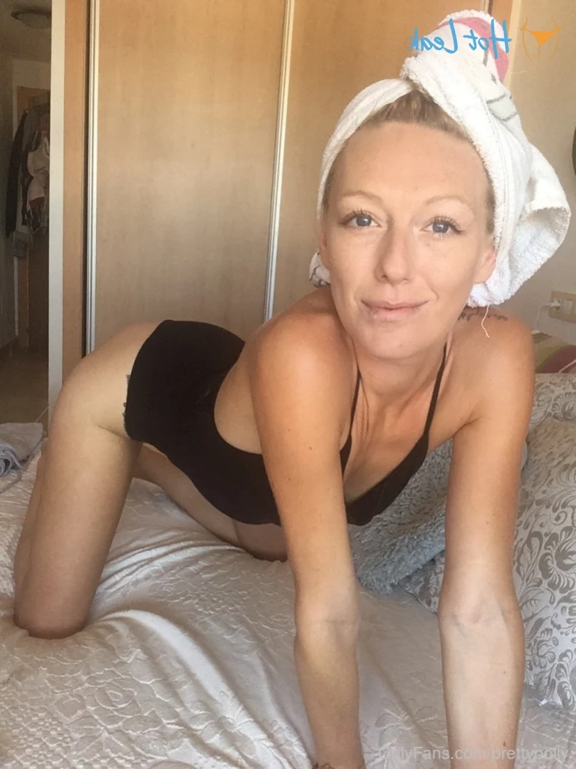 𝙋𝙊𝙇𝙇𝙔 𝙆𝙀𝙉𝘿𝘼𝙇𝙇 🍒 [ prettypolly ] Onlyfans leaked photo 16148362 on Hotleaks.tv