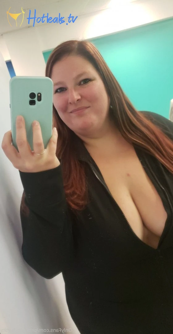 Princess Big Tits 👸 [ princess_bigtits ] Onlyfans leaked photo 2852381 on Hotleaks.tv