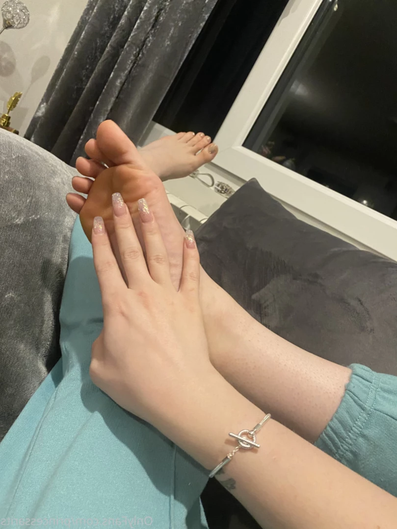 Princess Ari [ princessarits ] Onlyfans leaked photo 13544912 on Hotleaks.tv