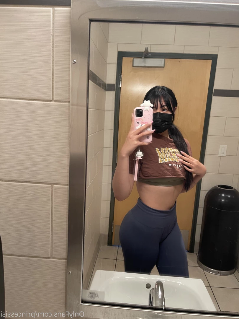 𝗕𝗨𝗕𝗕𝗟𝗘 𝗕𝗨𝗧𝗧 𝗦𝗜𝗦𝗜🍑💦 [ princessisi ] Onlyfans leaked photo 5958927 on Hotleaks.tv