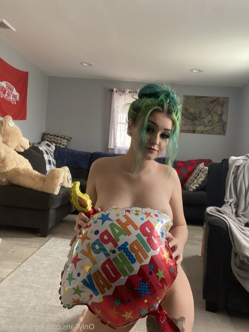  [ emileerosee ] Onlyfans leaked photo 4636818 on Hotleaks.tv