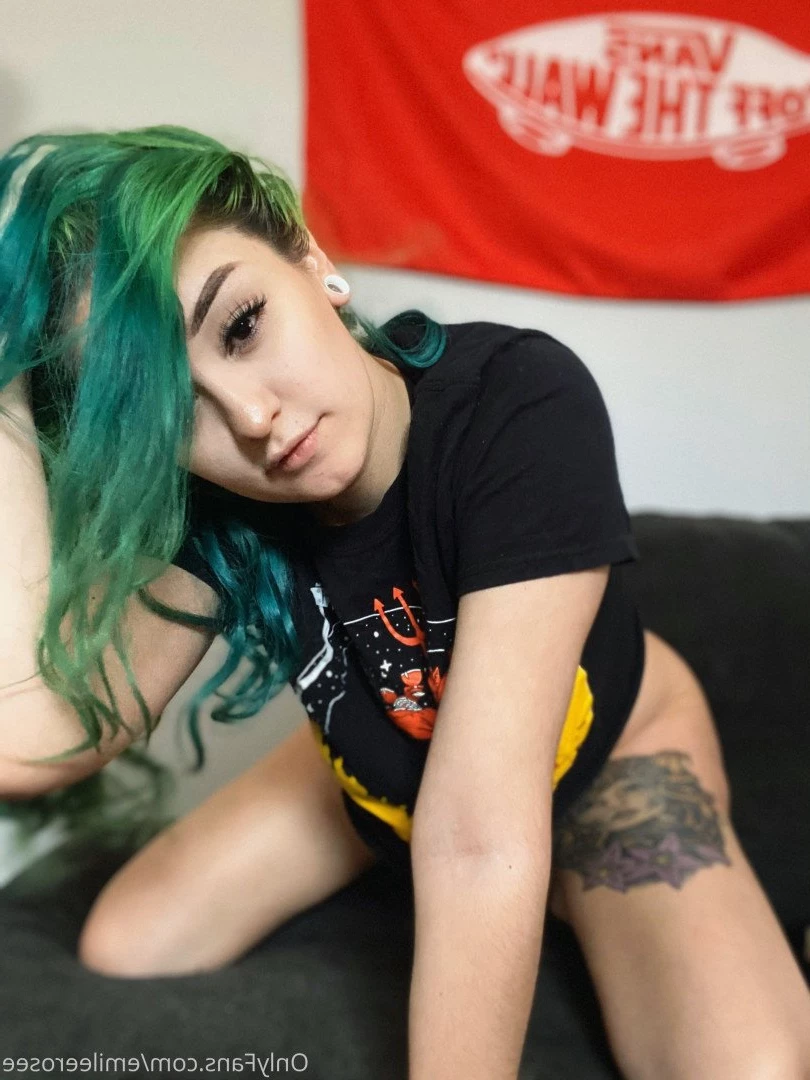  [ emileerosee ] Onlyfans leaked photo 4641317 on Hotleaks.tv