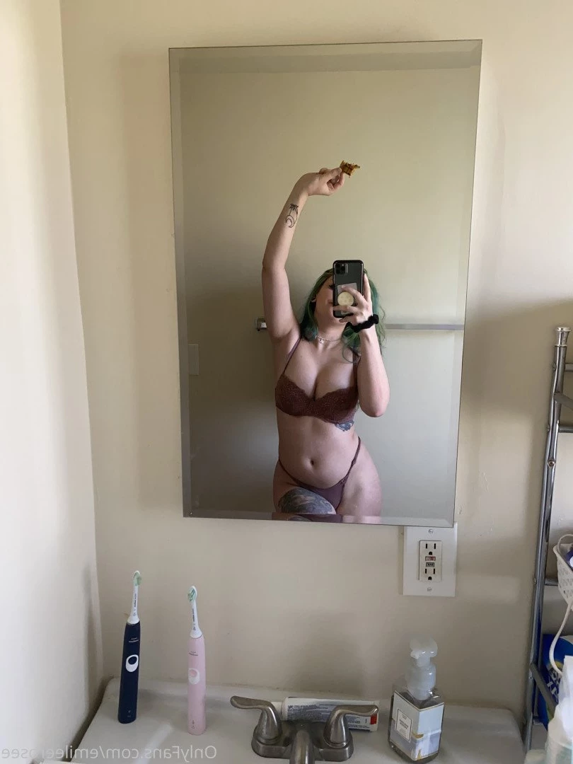  [ emileerosee ] Onlyfans leaked photo 4641830 on Hotleaks.tv