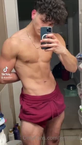 1382958