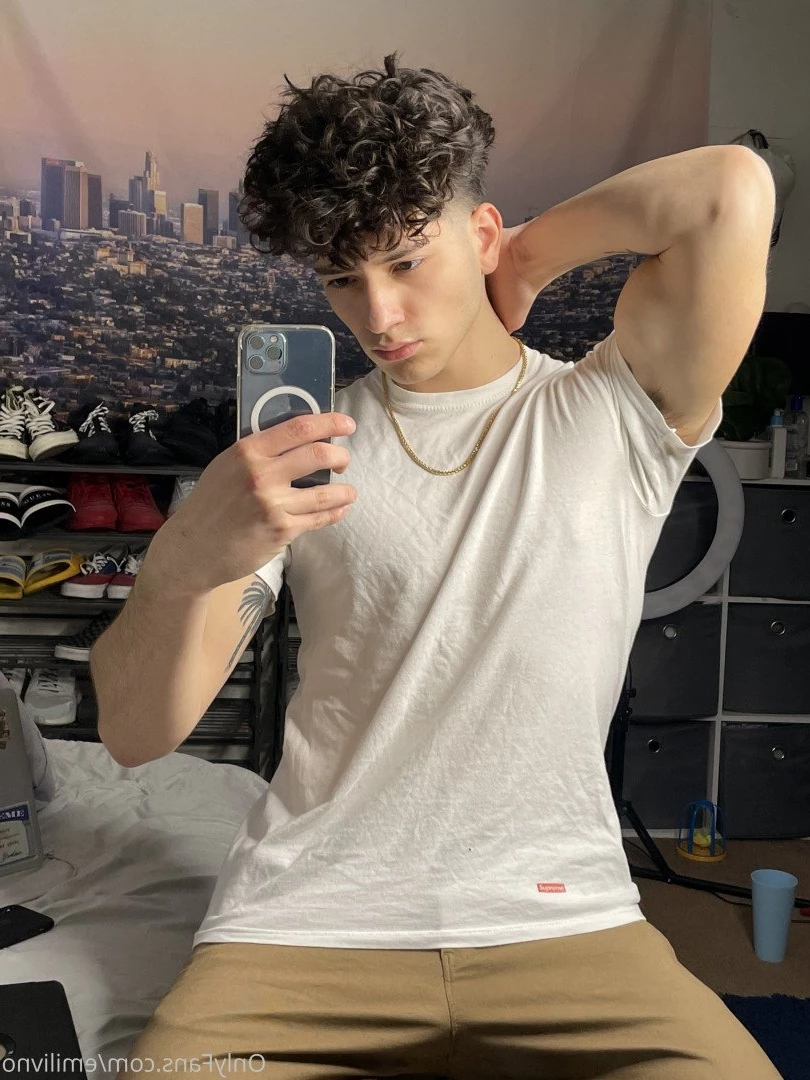 Emilio [ emilivno ] Onlyfans leaked photo 351927 on Hotleaks.tv