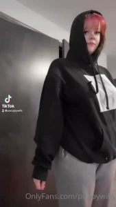 4929330
