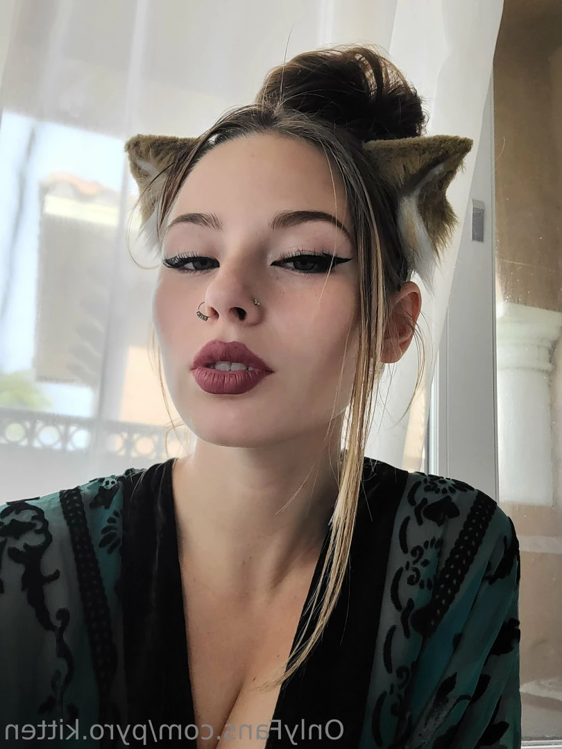 💖💥 Pyro Kitten 💥💖 [ pyro.kitten ] Onlyfans leaked photo 11491814 on Hotleaks.tv