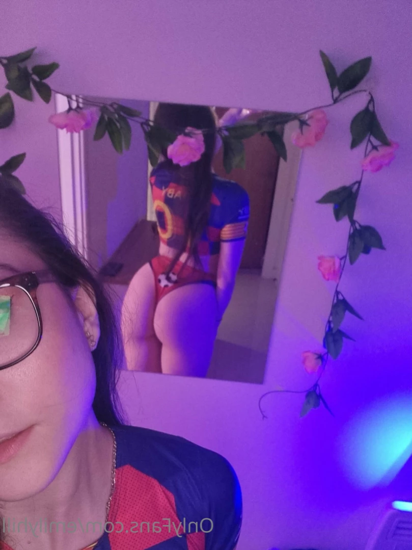 Emily Hill VIP [ emilyhill ] Onlyfans leaked photo 14950313 on Hotleaks.tv