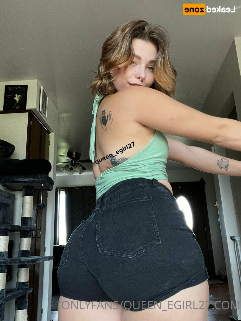 Queen_D [ queen_egirl27 ] Onlyfans leaked photo 16638870 on Hotleaks.tv