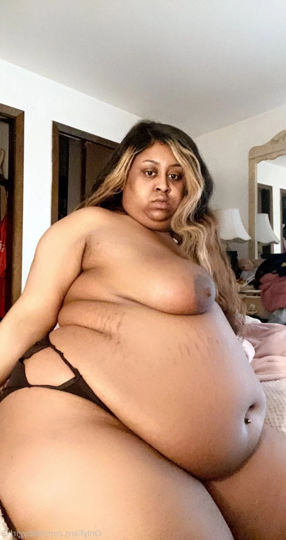 queenbay5 Onlyfans leaked photo 2873165 on Hotleaks.tv