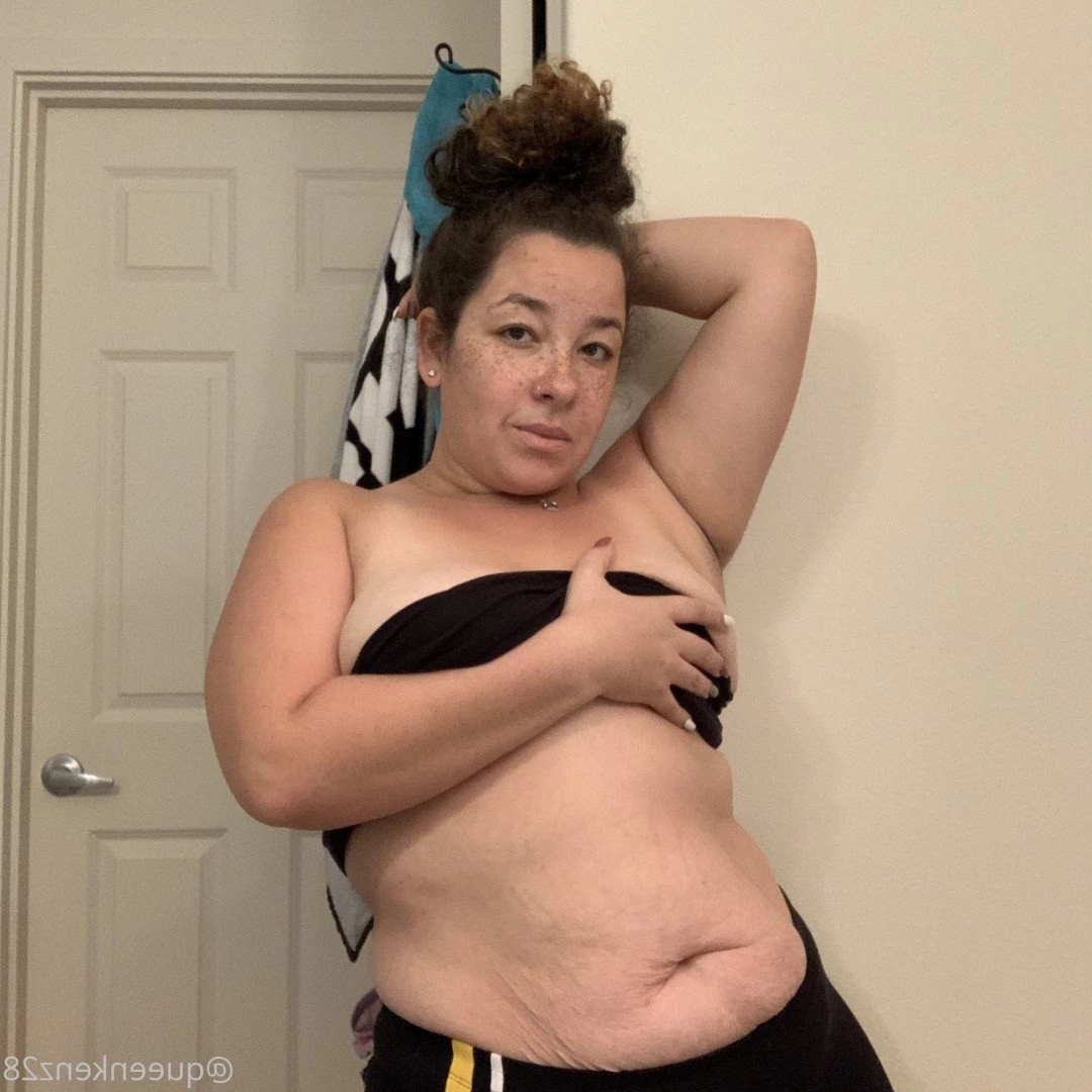queenkenz28 Onlyfans leaked photo 2841331 on Hotleaks.tv