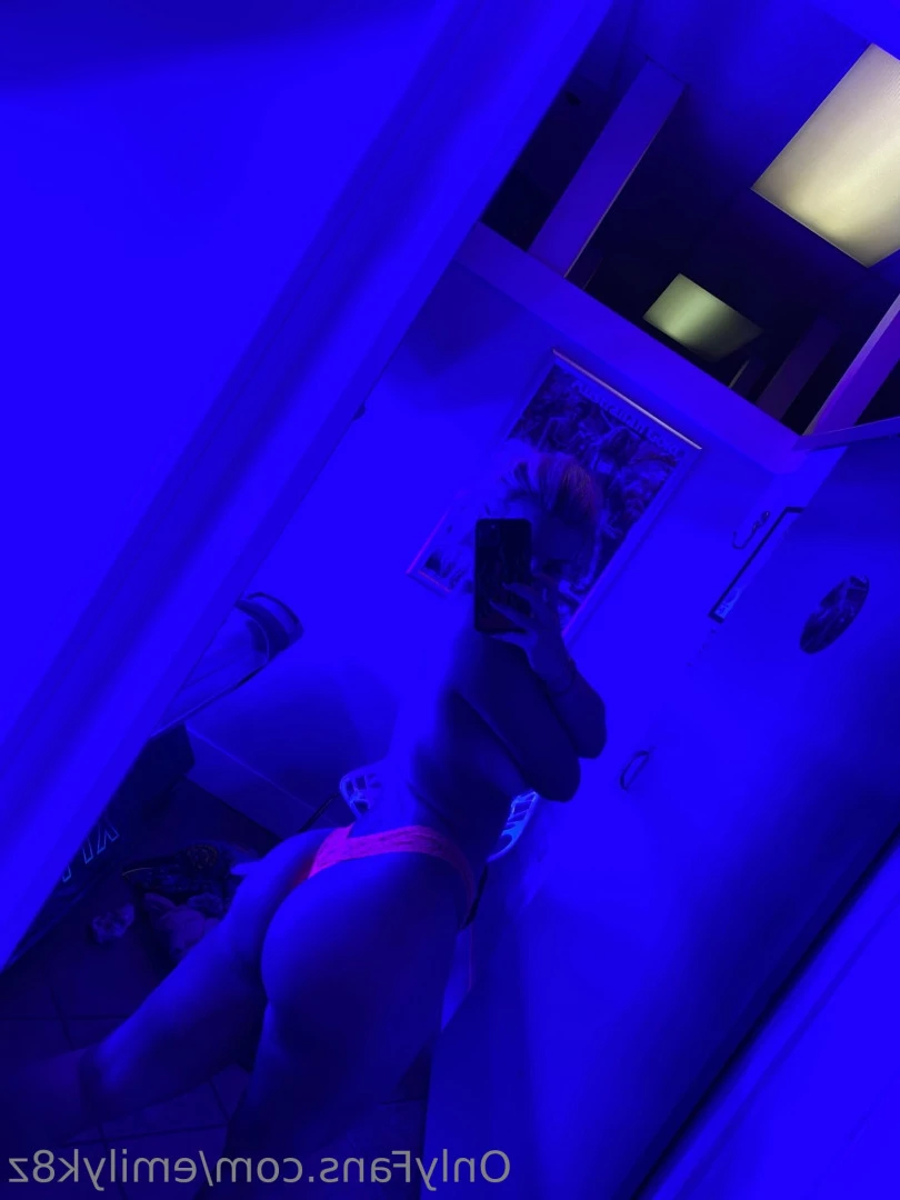 Emily K [ emilyk8z ] Onlyfans leaked photo 9836407 on Hotleaks.tv