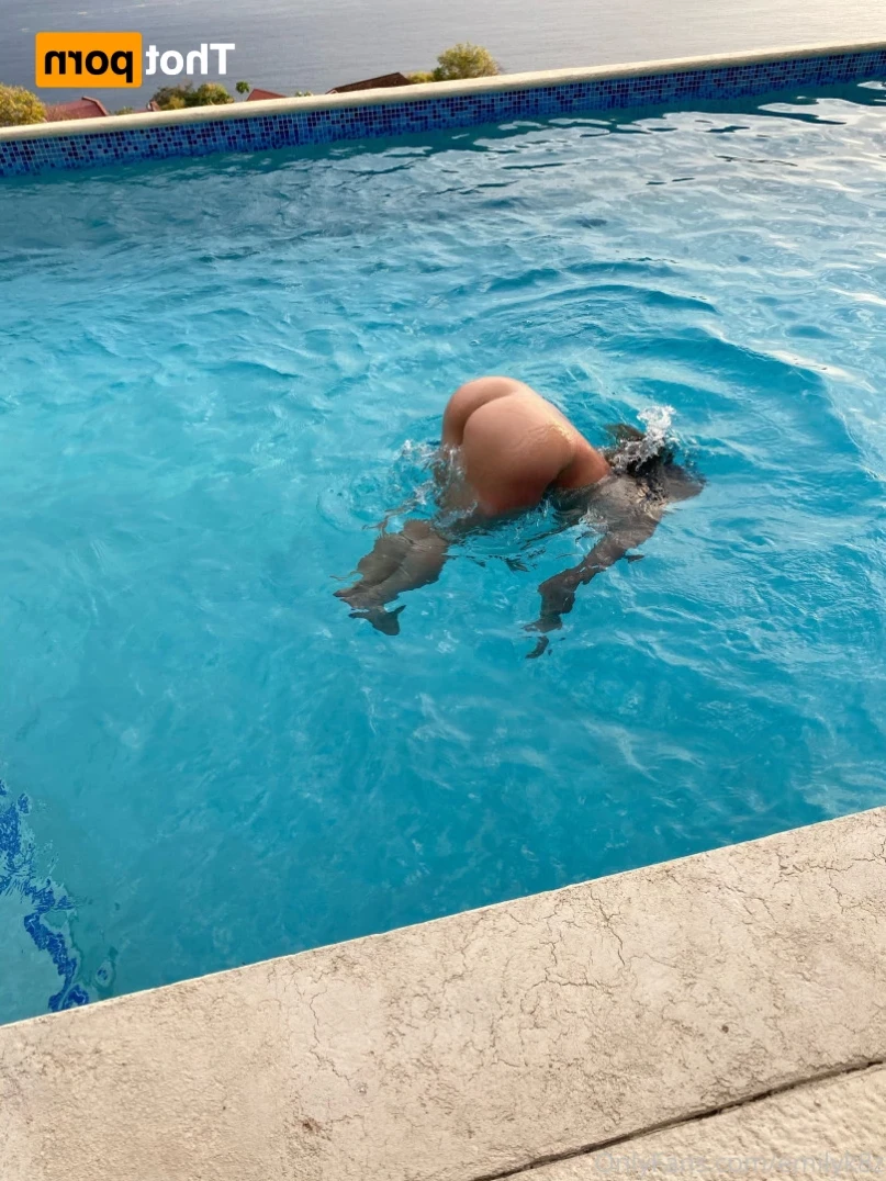 Emily K [ emilyk8z ] Onlyfans leaked photo 11736407 on Hotleaks.tv