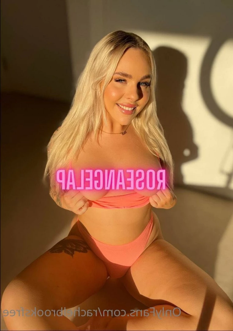 Rachel Brooks FREE [ rachelbrooksfree ] Onlyfans leaked photo 2837796 on Hotleaks.tv